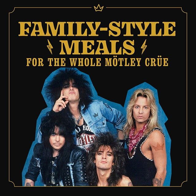@windsoraz is now servin’ up family-style meals to feed the whole crüe! 🍔 🍗 Give us a ring at (623) 279-1111 or swing through our drive-thru to order!